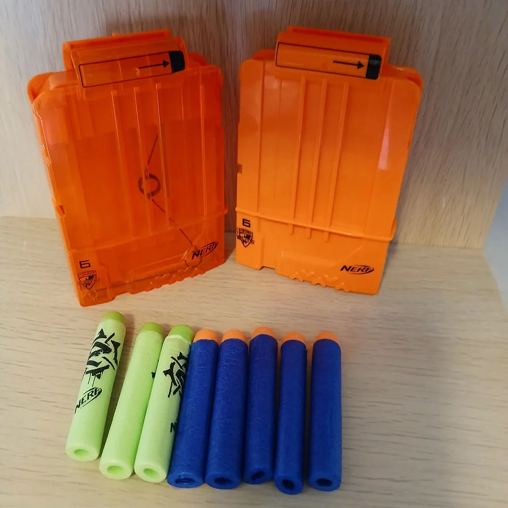 Nerf N-Strike Elite 2//6-round Magazines & 8 Ammo‎